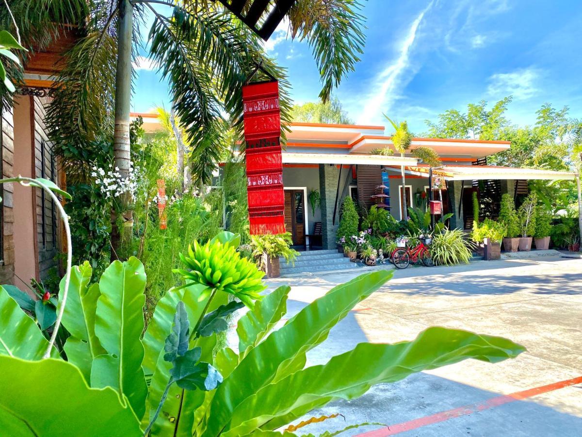 Khum Lanna & cafe Sisaket Exterior foto