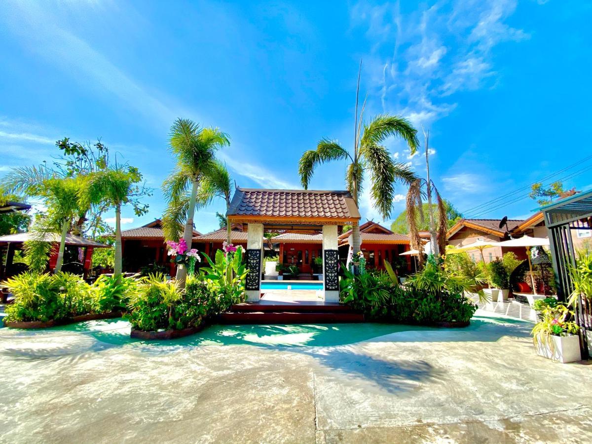 Khum Lanna & cafe Sisaket Exterior foto